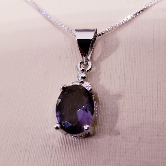 ⭐ Amethyst Sterling Silver Pendant Necklace - Picture 2 of 4